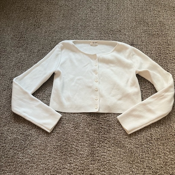 Brandy Melville Sweaters - Sweater from Brandy Melville